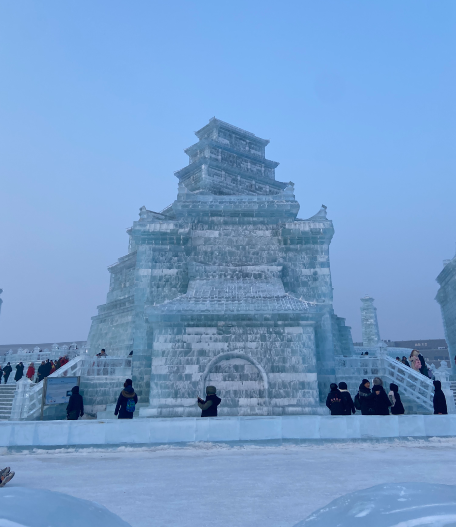 Cidades chinesas que valem a pena conhecer: Harbin. Parque de gelo.