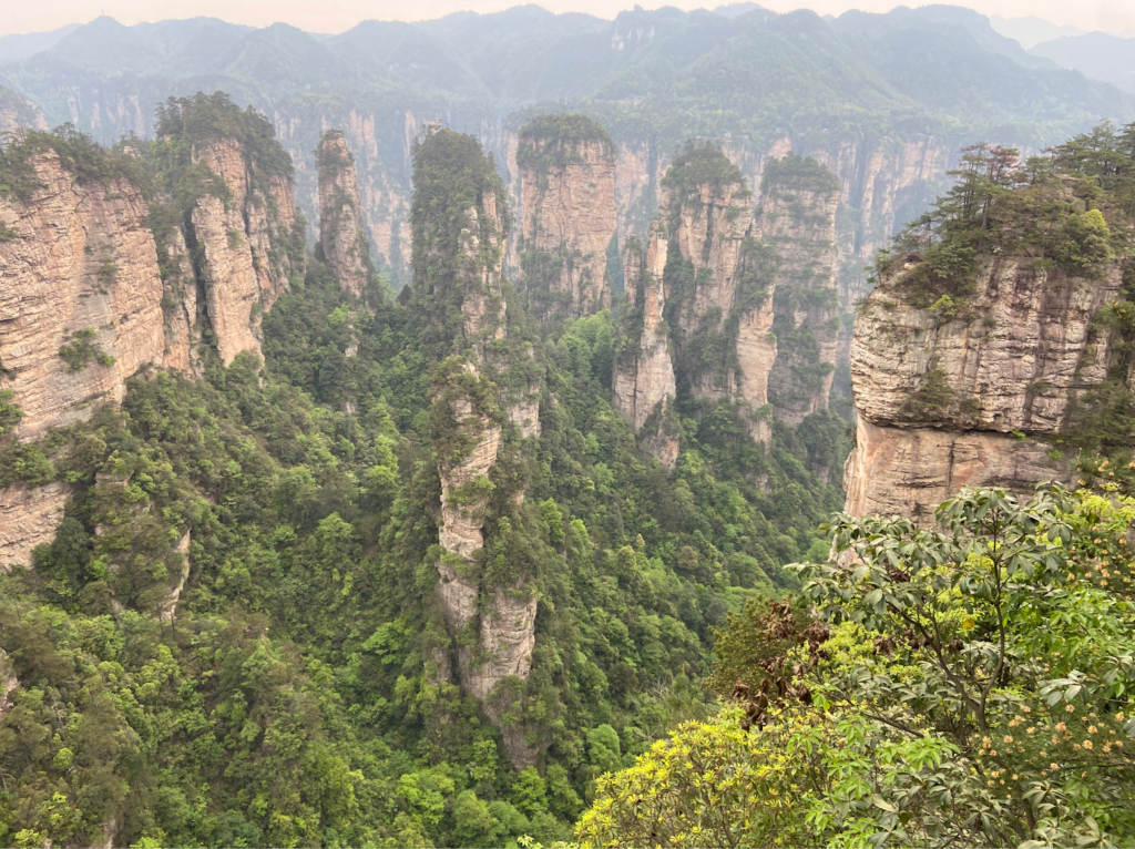 Cidades chinesas que valem a pena conhecer: Zhangjiajie. Parque Florestal Nacional de Zhangjiajie