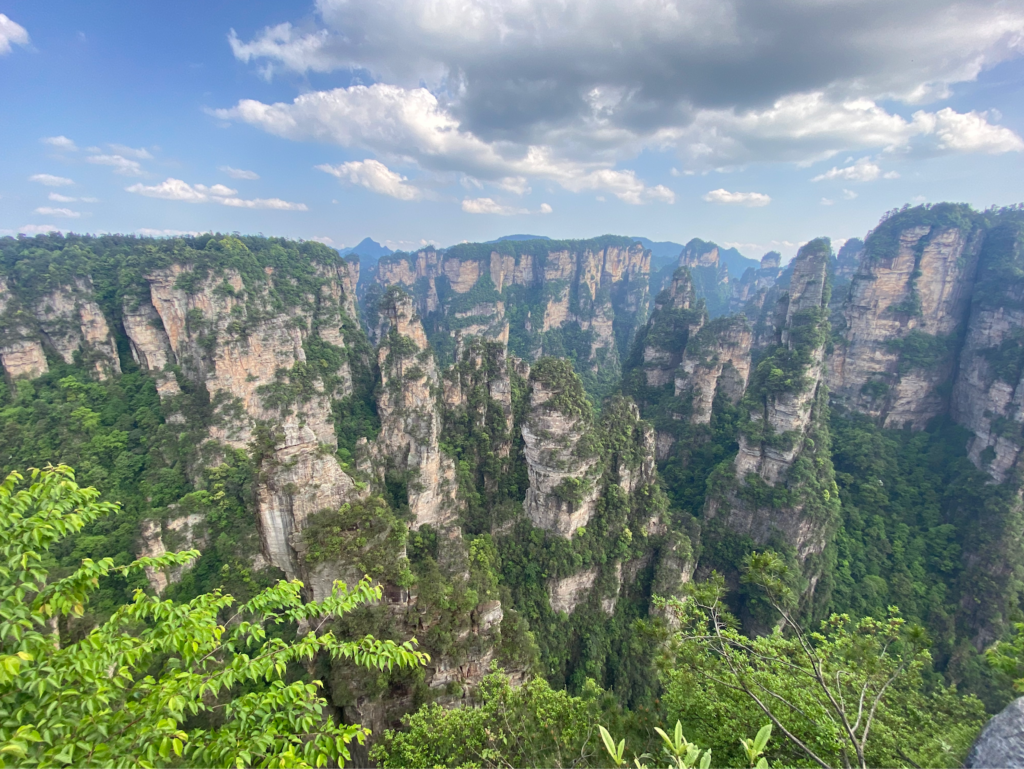 Cidades chinesas que valem a pena conhecer: Zhangjiajie. Parque Florestal Nacional de Zhangjiajie