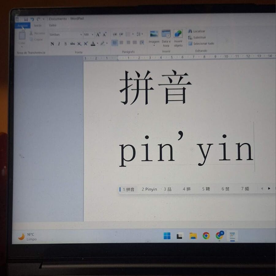 Pinyin mandarim. 
