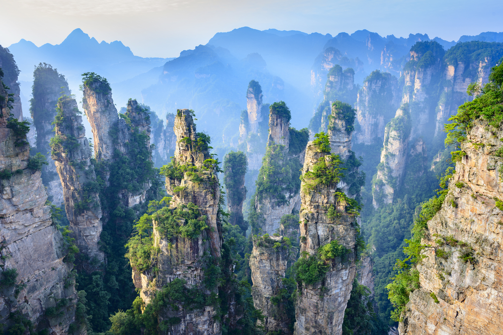 Pontos turísticos que contam a história da China - Parque Nacional de Zhangjiajie, província de Hunan